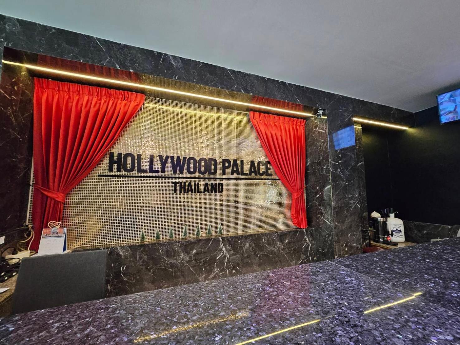 Hollywood Dannok Hotel Sadao Exterior photo