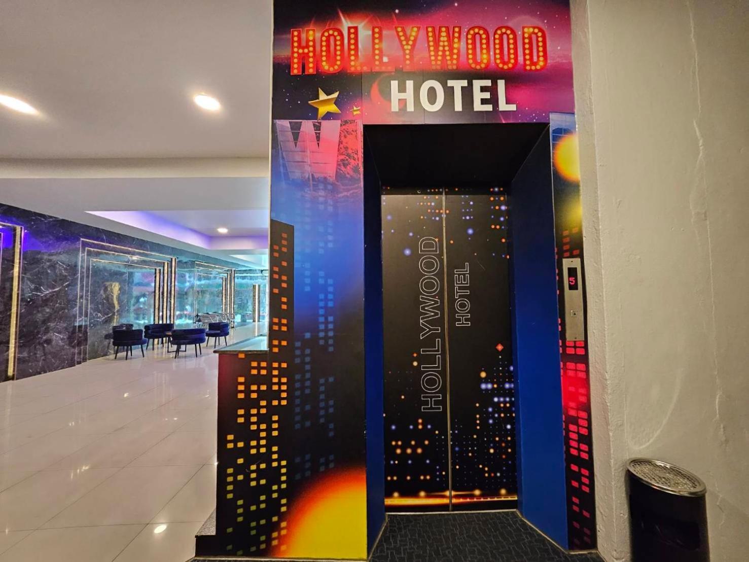 Hollywood Dannok Hotel Sadao Exterior photo